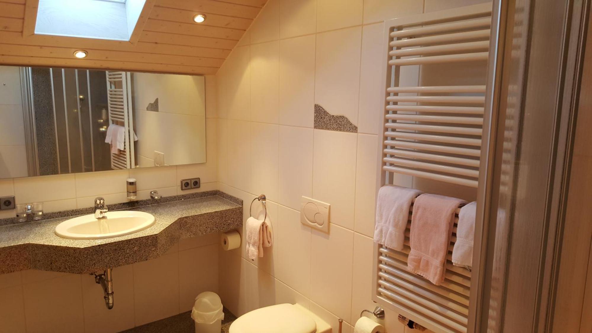 Hotel Koch 바드리에벤젤 객실 사진
